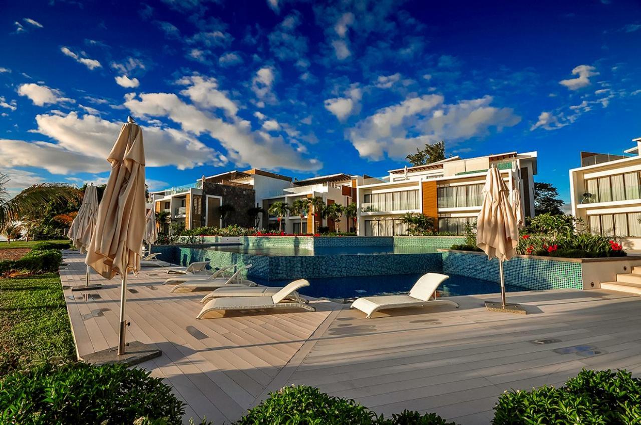 Cap Ouest Luxury Beachfront Flic-en-Flacq Dış mekan fotoğraf